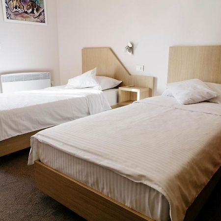 Spa&Hotel Studenac トレビニエ エクステリア 写真