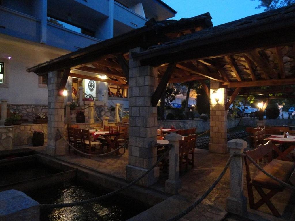 Spa&Hotel Studenac トレビニエ エクステリア 写真