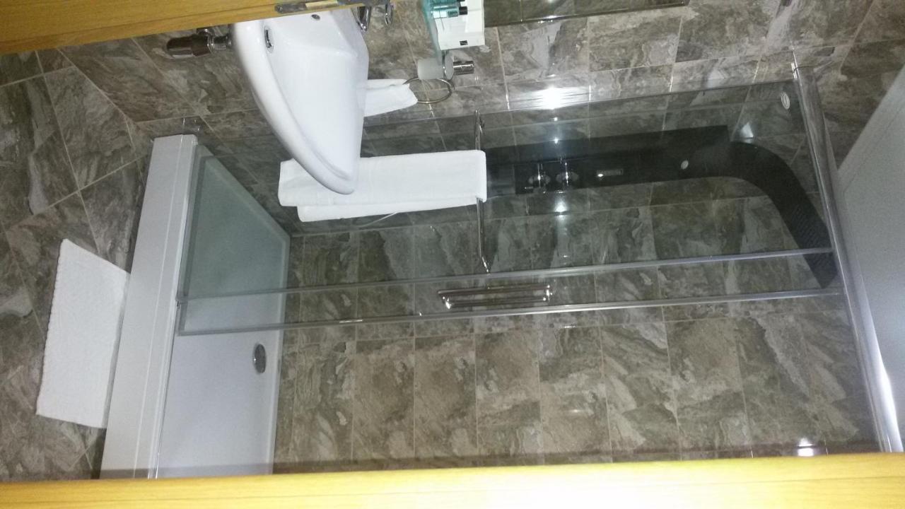 Spa&Hotel Studenac トレビニエ エクステリア 写真